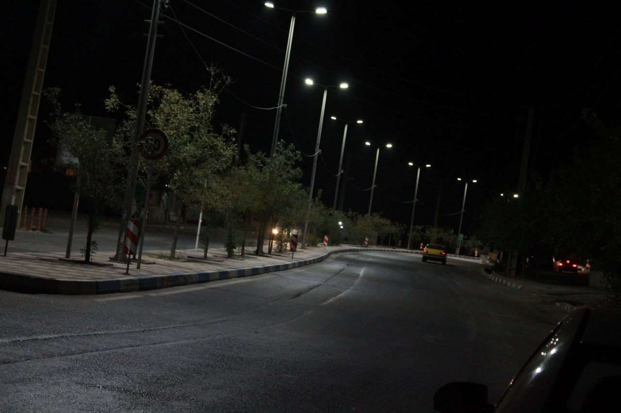 چراغ خیابانی