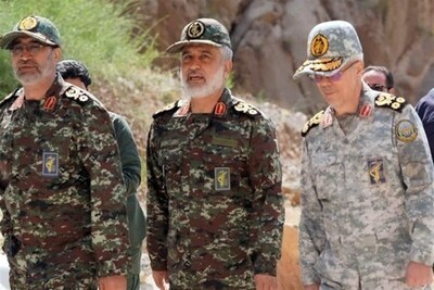 فرمانده موشکی جهان اسلام هستم/سردار از پهلو ترکش خ...